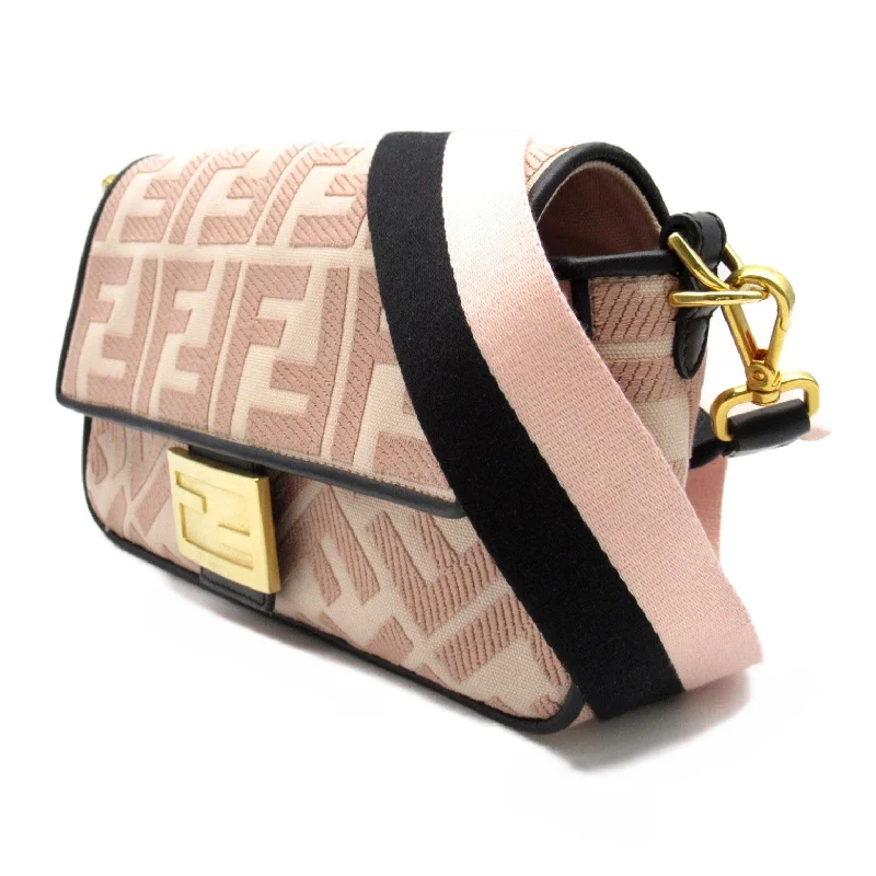 Fendi bags with a zip - top closure and a front - pocket for quick access to keys and cardsFI FENDI MANMABACKET SHOLDER BAG SHOLDER BAG LEADER CANDY LADY BLACK/ROSE 8BR600