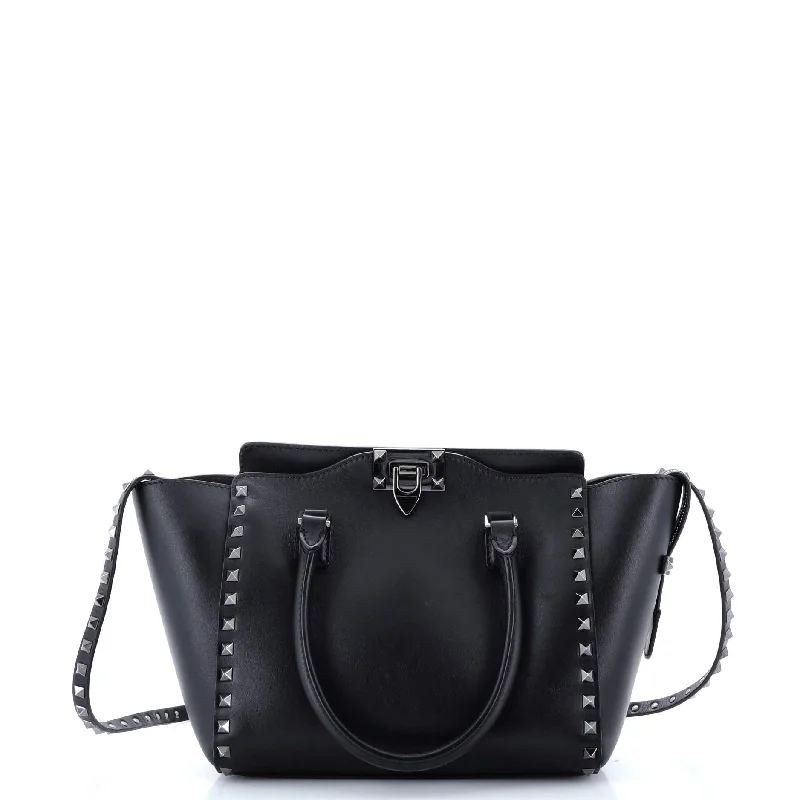 Prada handbags with a patent - leather finish for a shiny and sophisticated appearanceRockstud Tote Rigid Leather Small