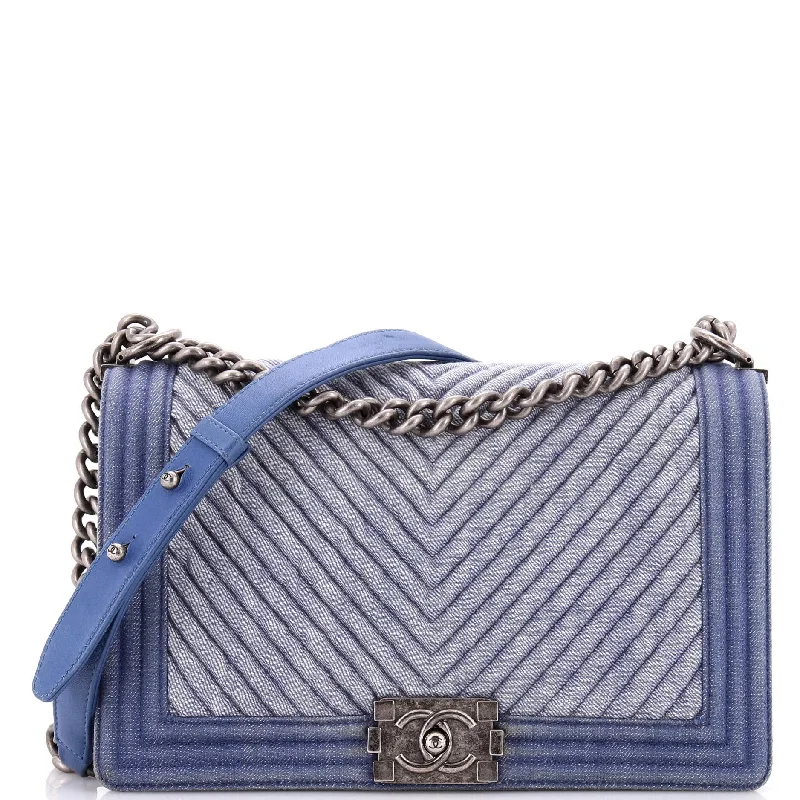 Prada Cleo bags with a detachable coin purse for added functionalityBoy Flap Bag Chevron Denim New Medium