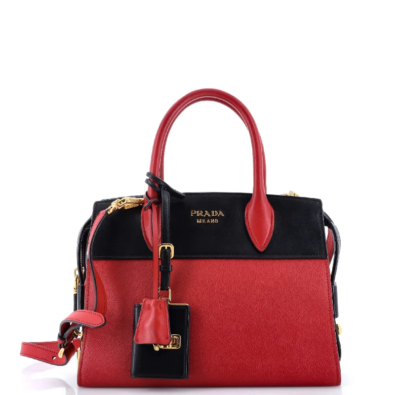 Ladies Prada Galleria bags with gold - toned hardware for a luxurious touchEsplanade Tote Saffiano with City Calf Small