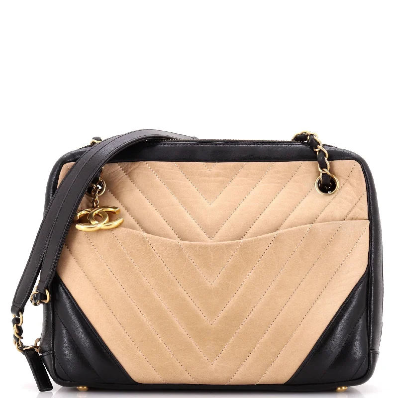 Prada bags with a zippered interior pocket for separating itemsCC Charm Camera Bag Chevron Lambskin Medium