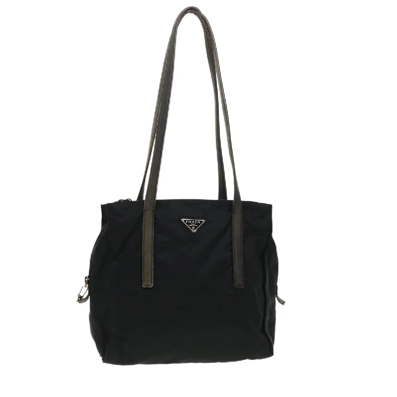 Fendi handbags with a biodegradable leather alternative for an eco - conscious choiceFENDI Shoulder Bag Nylon Black  ti960