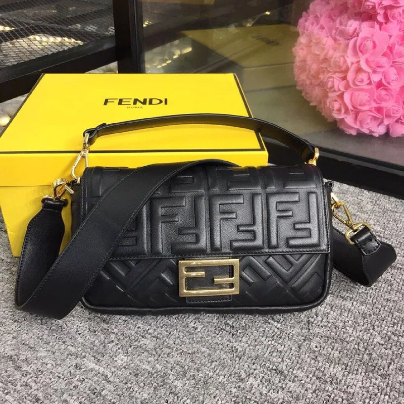 Ladies Fendi shoulder bags with a detachable scarf strap for a stylish and versatile optionFendi Baguette Nappa Black Crossbody Bags