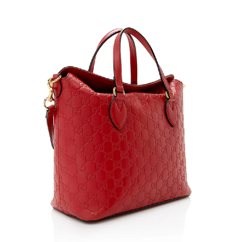 Women Gucci bags with a front - zip pocket for small itemsGucci Guccissima Linea A Foldover Tote (SHF-19675)