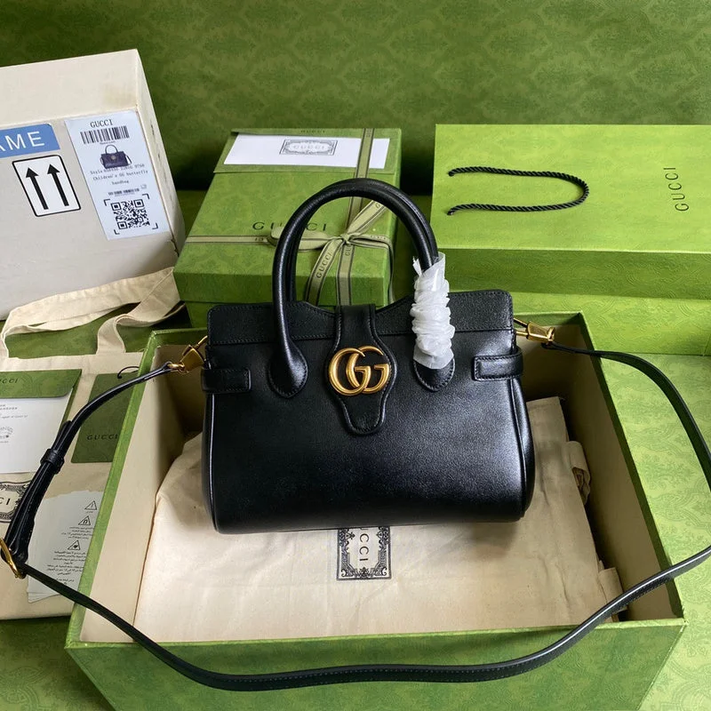 Ladies Gucci shoulder bags with a magnetic - closure flapBC - Gucci Bags - 4102