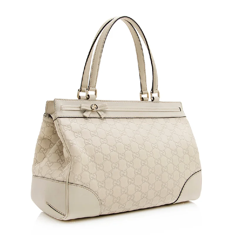 Women Gucci bags with interlocking G hardware for a classic lookGucci Guccissima Leather Mayfair Medium Tote (SHF-20261)